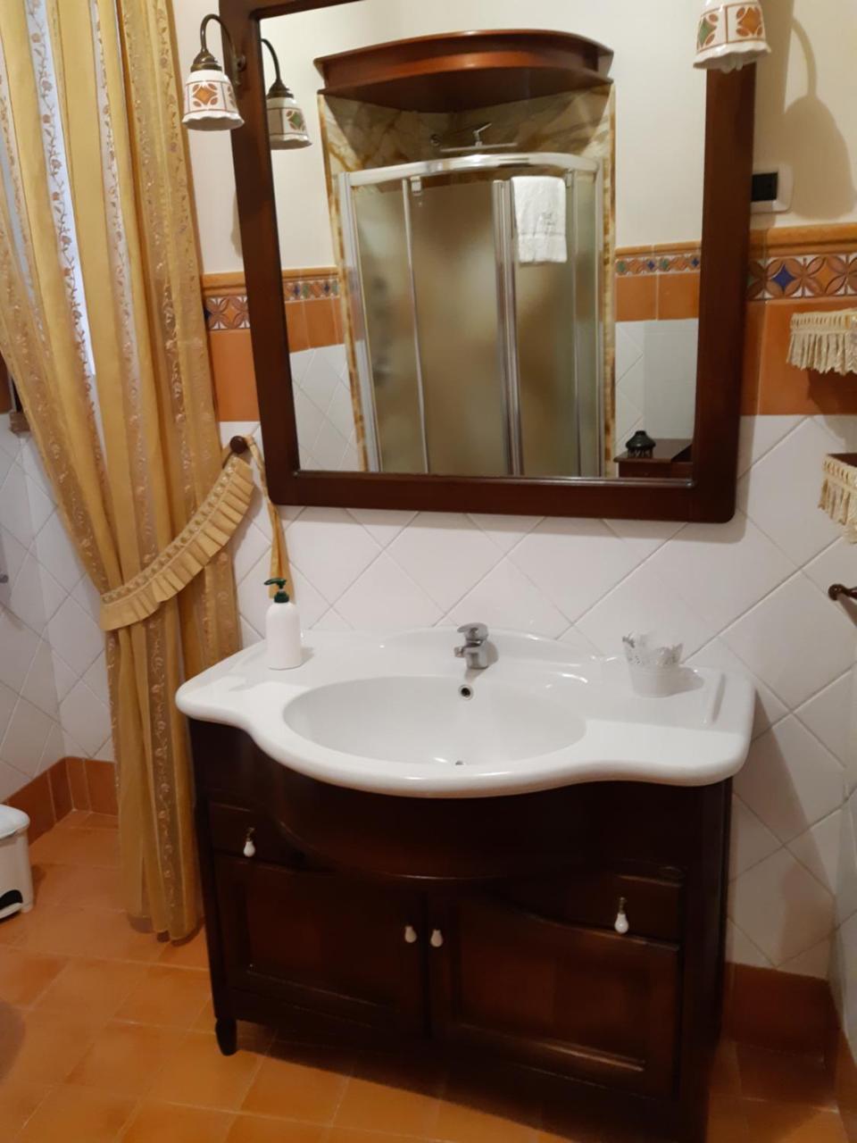 Foria 210 2* Napels